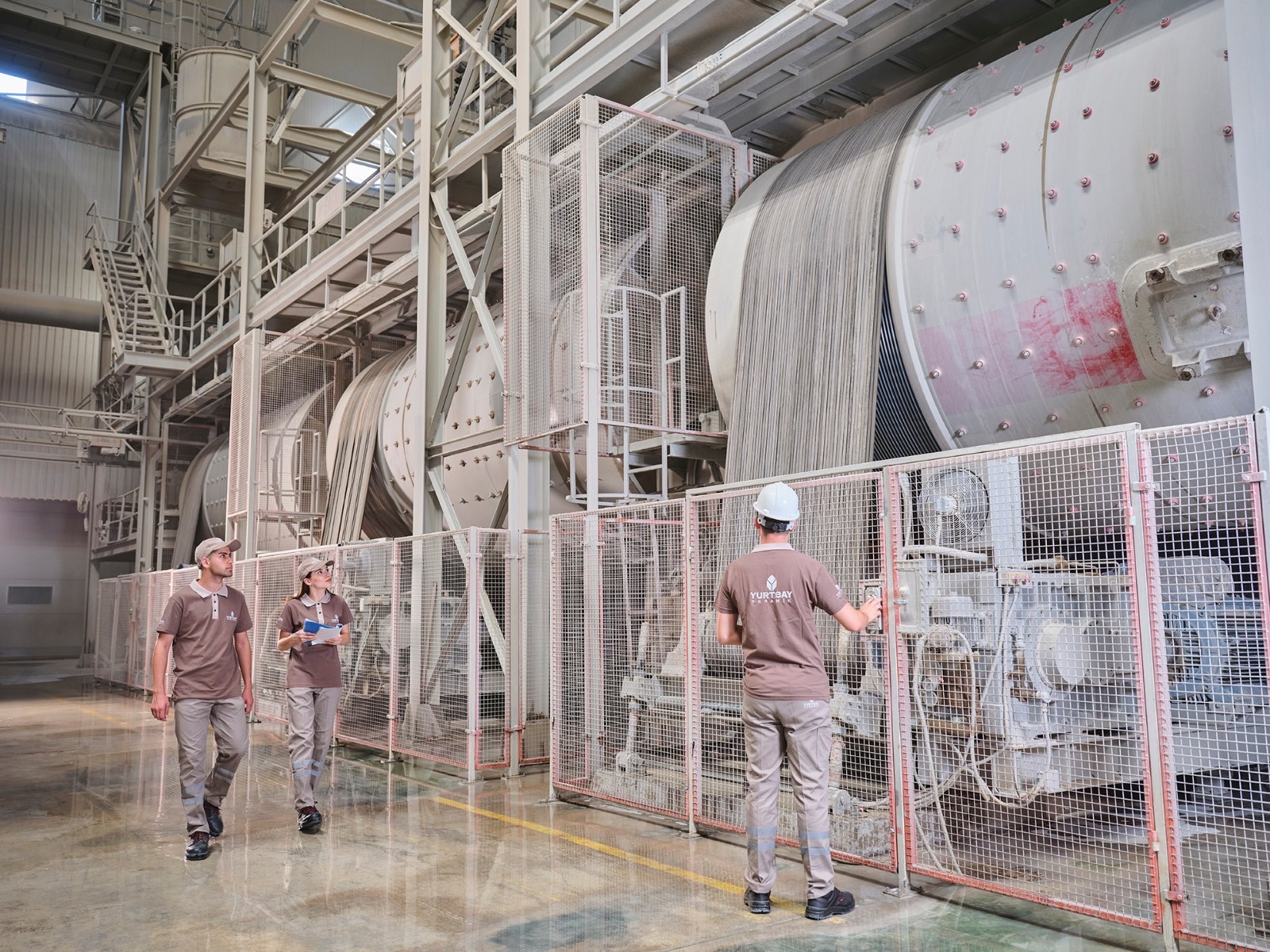 Fabrika personeli - Yurtbay Seramik